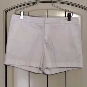 Venus White Chino Shorts Size 6
